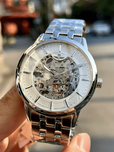 SRWATCH-Skeleton-SG8892102.png